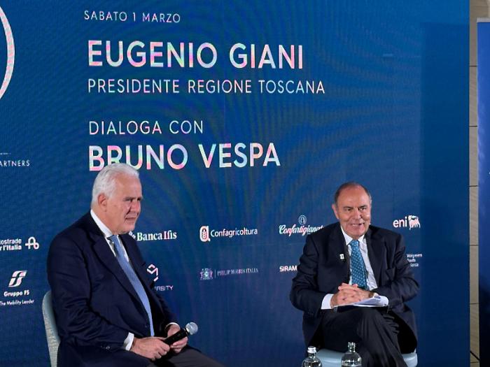 Sanit&agrave; della Toscana tra le migliori d'Italia, Giani: "Merito delle eccellenze ospedaliere e del potenziamento dell'assistenza sul territorio"