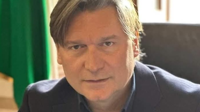 Emergenza moscerini in laguna, il sindaco scrive al ministro dell'Ambiente: "Subito un tavolo permanente"