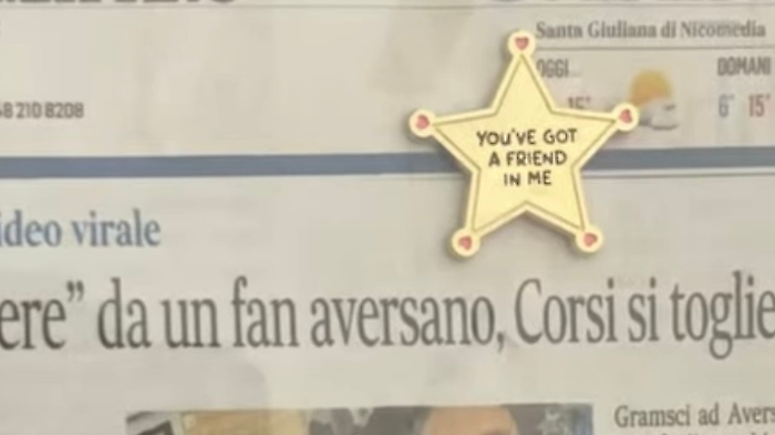 La spilla di Lucio Corsi