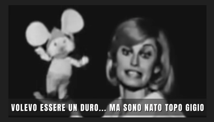 Uno spezzone del video postato su Facebook da Topo Gigio