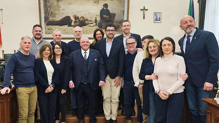 Un ponte tra il capoluogo e il Golfo: Vivarelli Colonna incontra Buoncristiani