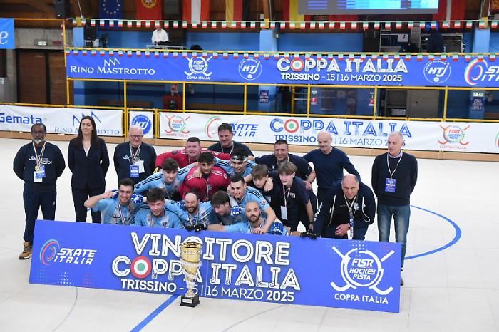 Per i campioni del Blue Factor l'omaggio del Consiglio comunale: "Impresa storica, orgogliosi di voi"