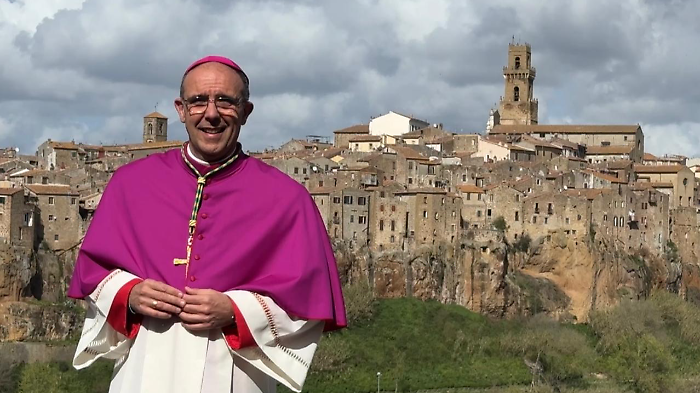 L'ingresso del vescovo Giordano nella diocesi di Pitigliano, Sovana e Orbetello nel giorno del compleanno