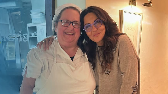 Sabrina Ferilli e la chef Valeria Piccini