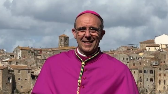 La città accoglie il nuovo vescovo Bernardino Giordano: il programma della cerimonia
