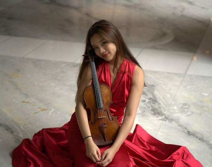 L'Orchestra Sinfonica di Grosseto in concerto con il Maestro Raffaele Livio Ponti e la violinista Estelle Chen