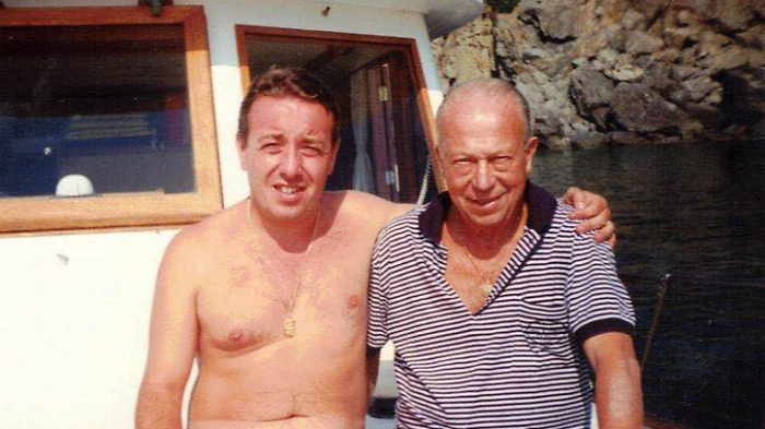 Tutto il Golfo è in lutto per Dario Francesconi: i ricordi degli amici,  il dolore dei suoi pazienti, i funerali