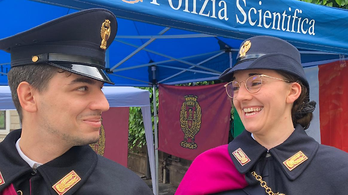 Encomi solenni e lodi: tutti i riconoscimenti consegnati alla Festa della Polizia al Teatro degli Industri