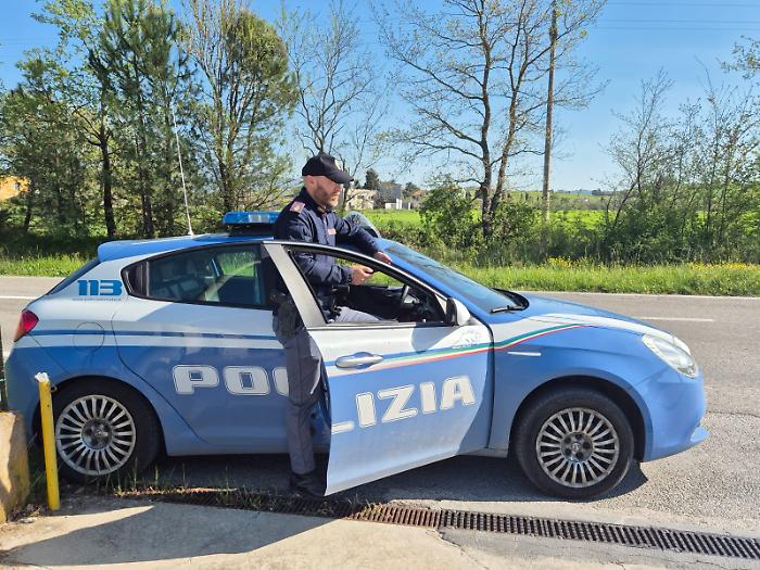 Maxi-operazione interforze,  una denuncia per detenzione di stupefacenti. Controllate 332 persone e 129 veicoli 