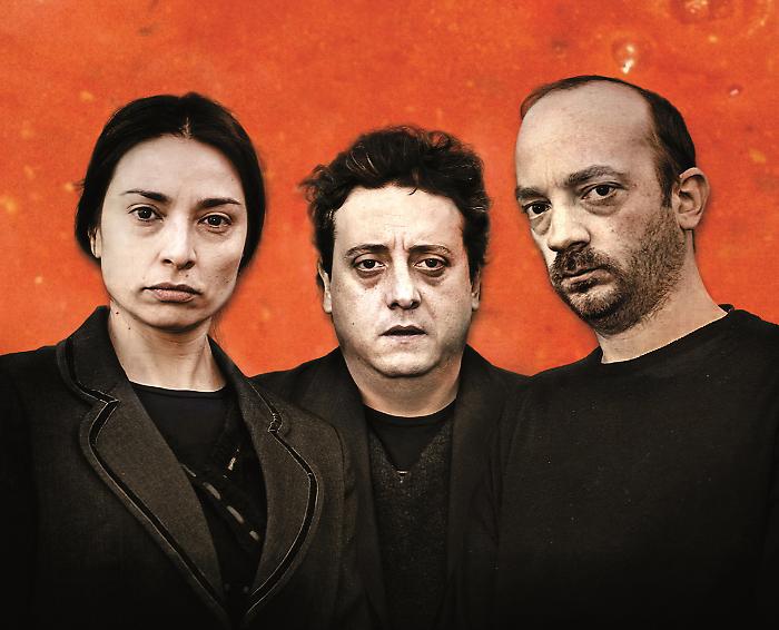 L'ultimo atto di 'La leggerezza delle parole', il capolavoro di Mattia Torre in scena a Follonica