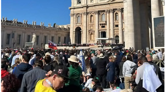 Il vescovo Bernardino ai funerali di Papa Francesco: "Un momento intenso di preghiera e di Chiesa"