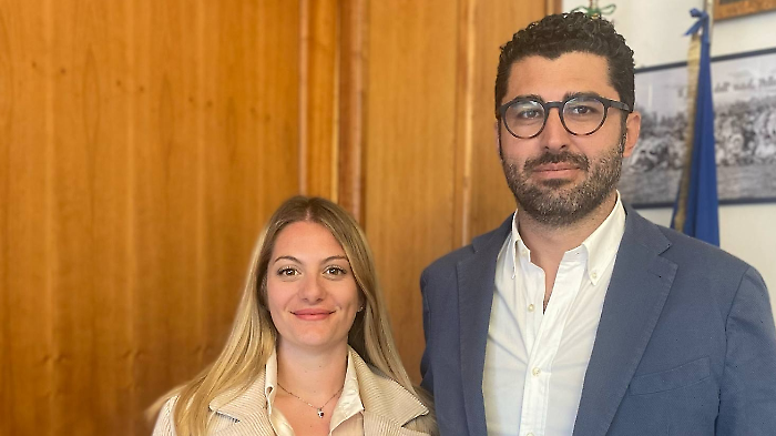I giovani imprenditori di Pisa premiano la tesi della follonichese Francesca Paoli: "Esempio per chi insegue i propri sogni"