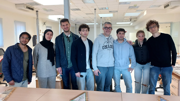 Studenti visitano la redazione