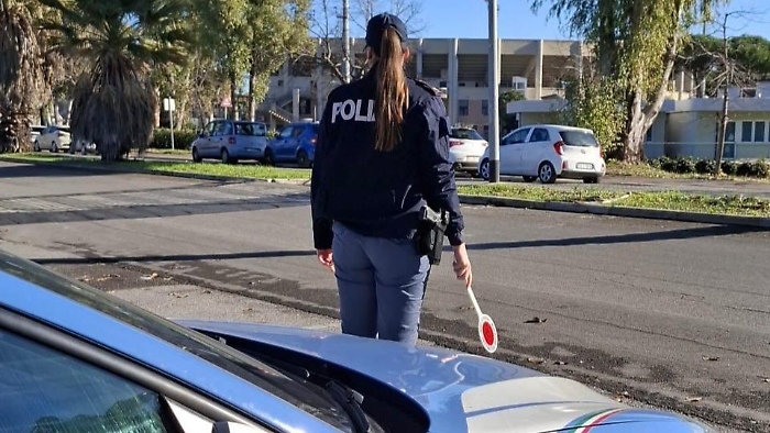 Daspo per nove tifosi del Grifone: "Feriti due agenti di Polizia dopo la partita contro il Livorno"