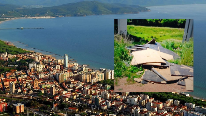 Lastre di lana di vetro abbandonate a Follonica 