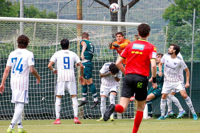 Il Follonica Gavorrano fallisce l'ultima occasione e crolla in casa, ora la salvezza passa dai playout