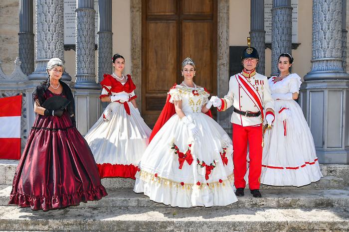 Una settimana di festa per celebrare le radici dell'antica città-fabbrica: torna Follos 1838. 