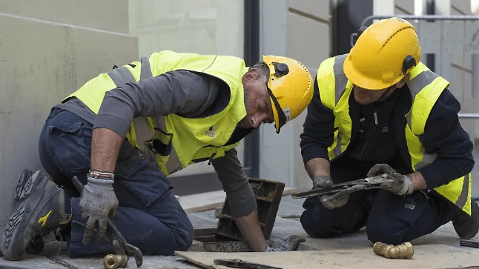 Lavoro, Nuove Acque assume:  tecnico di laboratorio e addetto operativo reti idriche e fognarie