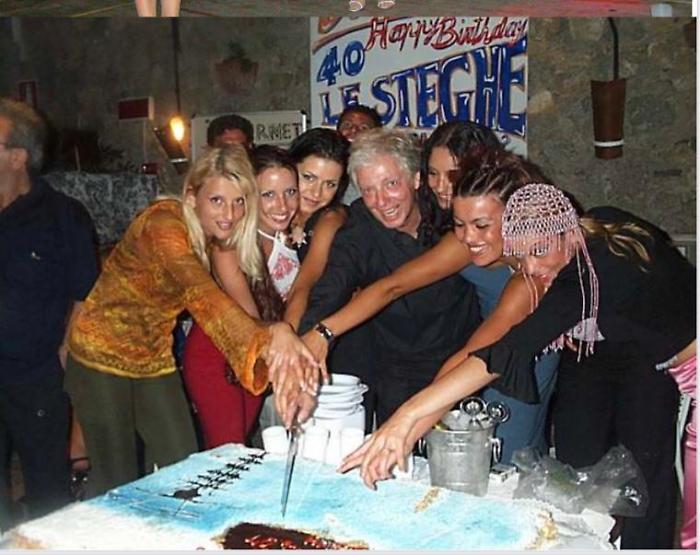 Gli anni d'oro della "Strega del mare" nelle foto di Enzo Russo, il paparazzo della Maremma