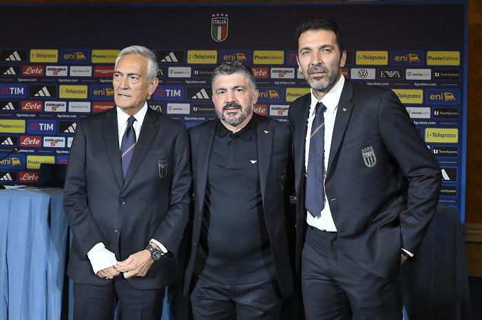 I no di Buffon  a Mourinho e Mancini sulla panchina dell'Italia: così il duello tra Juve e Inter sbarca anche nella nazionale azzurra