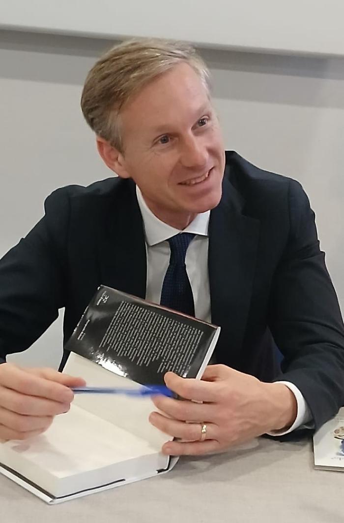 Alessandro Orsini: "L'Iran non lotta per la minigonna,  ma per non essere trasformato in un popolo di schiavi degli Stati Uniti"