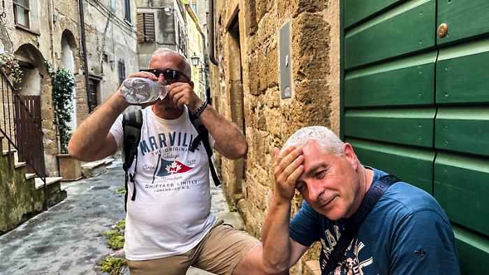 Maremma nella morsa dell'afa, sarà un sabato da bollino rosso. E le notti tropicali fanno boccheggiare Grosseto