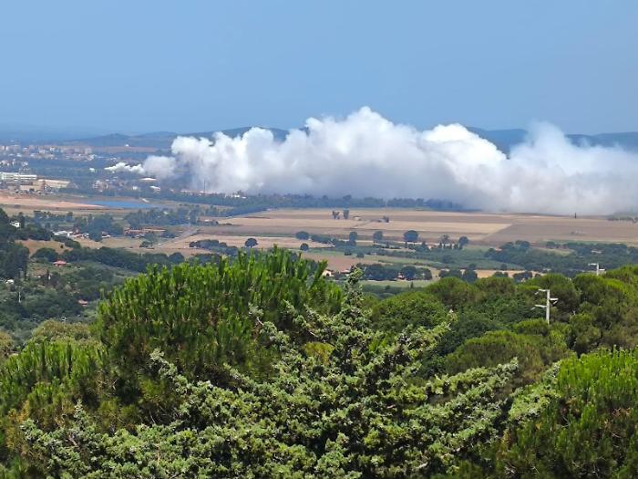 Nube del Casone, il sindaco Travison: "Nessuna sostanza pericolosa rilevata dai primi dati ufficiali dei Vigili del fuoco e dell'azienda"