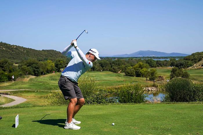Maremma in vetrina grazie al golf: Sky e Now raccontano le meraviglie dell'Argentario con lo spettacolo dell'Open d'Italia