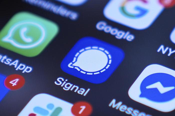  Smettere di usare lo smartphone per 7 giorni: cosa succede al corpo e alla mente