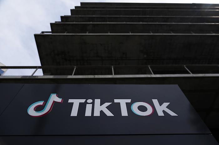 Psicologia su TikTok: come gli psicologi conquistano la Generazione Z  (e perché gli psicologi sono diventati creator)