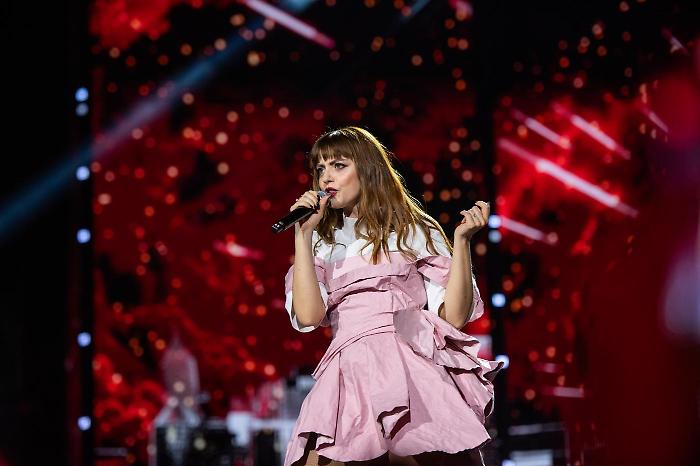 Cornetto Battiti Live, inizio super oggi 7 luglio:  ospiti super Negramaro, Alessandra Amoroso, Annalisa e Fedez. Ecco chi si esibirà