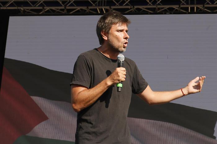 Filorosso, anticipazioni stasera 7 luglio: le vacanze degli italiani, delitto di Garlasco. Faccia a faccia con Alessandro Di Battista