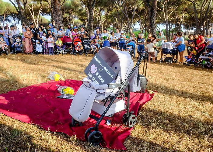 Omidici Villa Pamphili, i genitori di Anastasia per la prima volta nel parco dove sono state uccise figlia e nipote: il dolore della famiglia su Chi l'ha Visto?