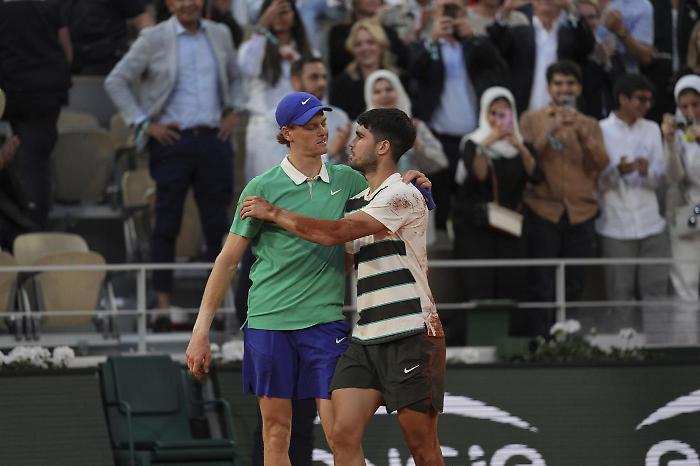 Wimbledon, finale Sinner-Alcaraz: precedenti, tutti i numeri, statistiche, vittorie e sconfitte. Tutto quello che c'è da sapere sulla rivalità tra i campioni