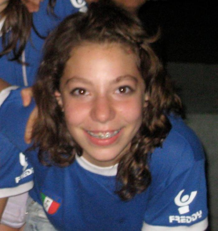 Yara Gambirasio,  come la caccia al dna di Ignoto 1 ha cambiato il modo di indagare in Italia.  I 20.000 test a tappeto, l'arresto di Massimo Bossetti e le differenze con il delitto di Garlasco