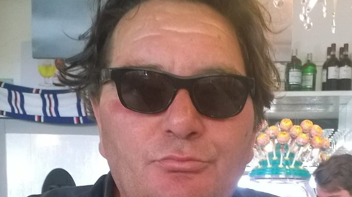 Trovato senza vita in casa,  era morto da almeno due settimane