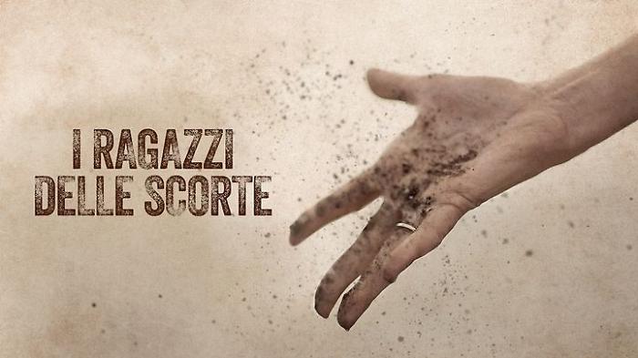 I ragazzi delle scorte stasera 19 luglio: un docu-film intenso e commovente. Il tragico destino che unisce Fabio Li Muli  ed Eddie Walter Cosina