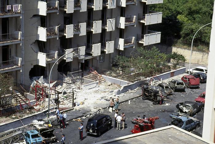 Strage di via d'Amelio, 33 anni dopo una ferita ancora aperta: la lunga ricerca verso la verità tra depistaggi, omissioni e segreti. La nuova commissione antimafia che torna a indagare