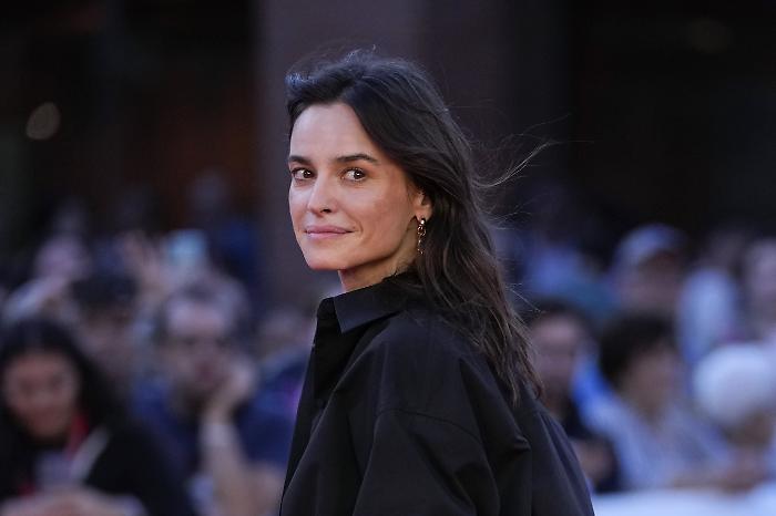 È Kasia Smutniak il nuovo volto di Rrd: il brand maremmano sceglie l'attrice come testimonial 