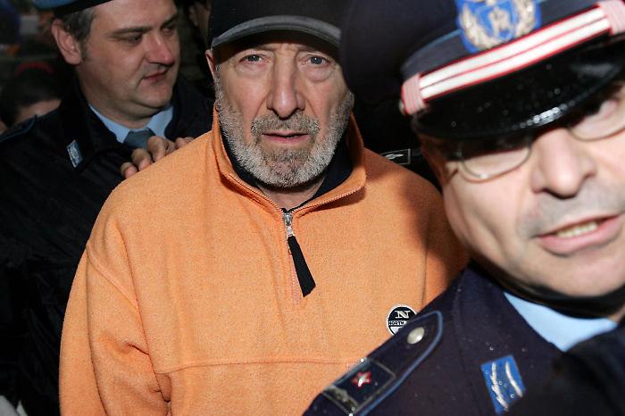 Donato Bilancia, il serial killer che terrorizzò l'Italia: l'intervista a Bonolis, la morte per Covid rifiutando le cure. Fu tradito dalle multe non pagato