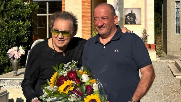 Tullio De Piscopo e il sindaco Gabriele Fusini 