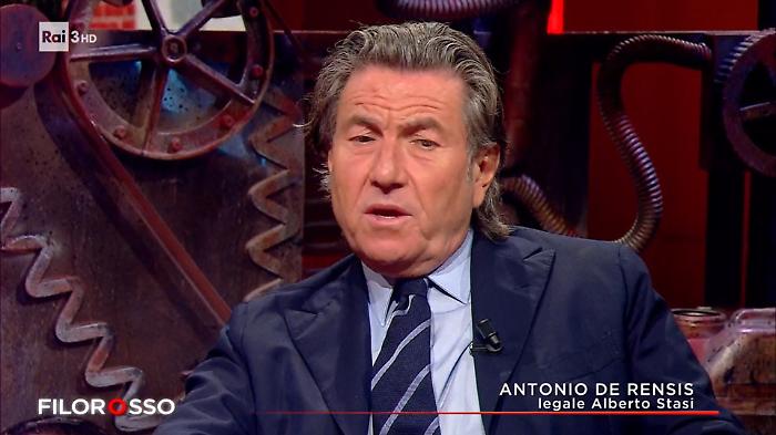Delitto di Garlasco, l'avvocato di Alberto Stasi sull'ex comandante Cassese: "Andrei anche nel suo giardino a incontrarlo"