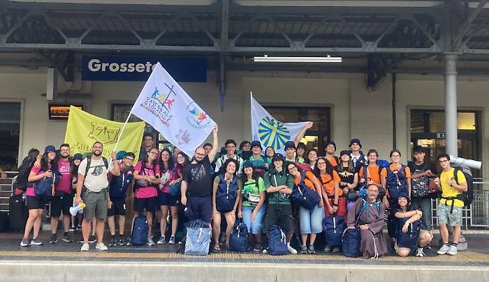 I giovani della Diocesi a Roma per il Giubileo: attesa per la messa con papa Leone XIV
