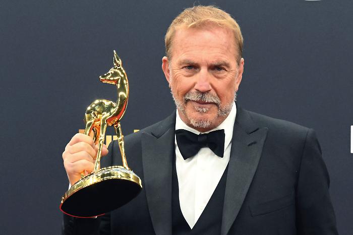 Il diritto di contare stasera 1 agosto: il film che racconta la Nasa e la corsa verso lo spazio. Kevin Costner nel cast. La trama