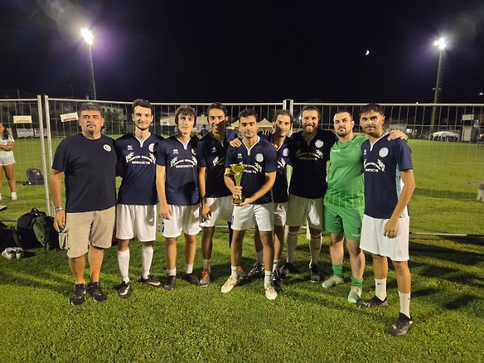 Il canto dei Los Pollos Hermanos: trionfo  nel torneo di Rispescia