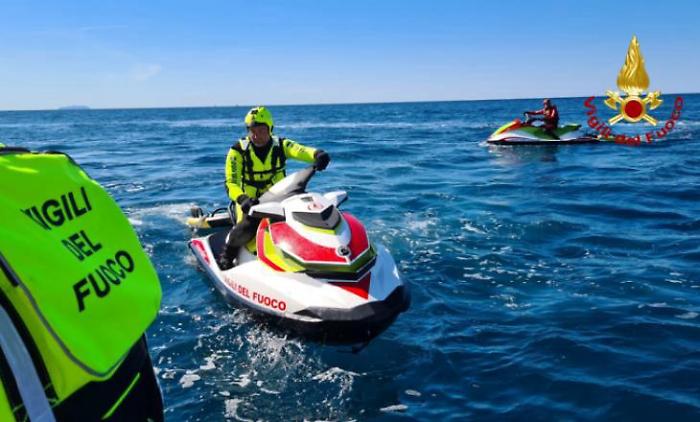 Paura in barca, ferito a bordo: trasportato al Pronto soccorso