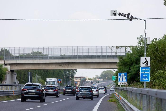 Autovelox, cambia tutto:  entro 60 giorni la mappa nazionale di tutti i dispositivi. La stretta di Salvini: cosa succede da settembre