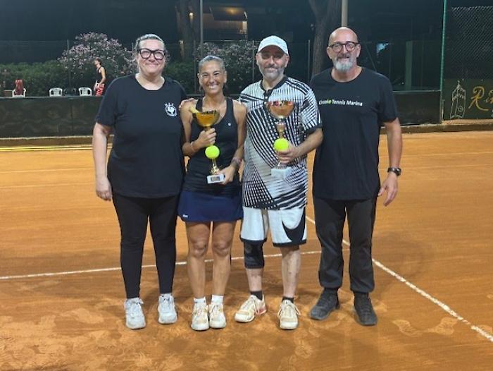 Elisa Monaci e Michele Santini conquistano Marina. Spettacolo con 45 coppie in campo