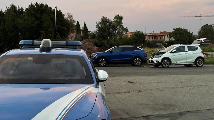 Scontro fra tre auto allo svincolo della Statale, traffico rallentato a Grosseto Sud