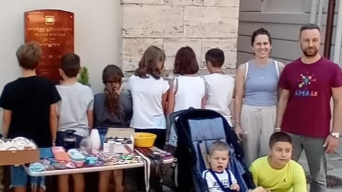 Il mercatino dei bambini a Sorano